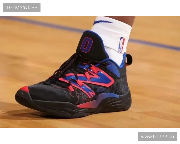 刷到拉塞尔·韦斯特布鲁克出门日常，鞋子手表随手一抖就是我三个月工资