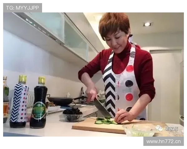 孙准浩又晒豪宅早餐，赛场上那个拼命样儿和厨房里吃蛋糕的家伙真是两个人