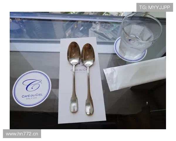 梁伟铿训练完直接打车去喝三杯冰美式，这作息谁跟得上